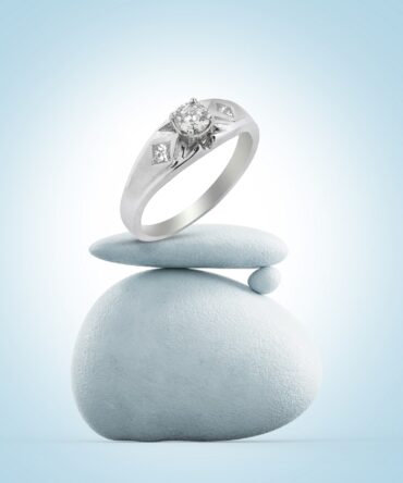Samriddhi Jewellers - Elegant Balance Solitaire Diamond Ring