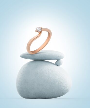 Samriddhi Jewellers - Minimalist Rose Glow Solitaire Ring