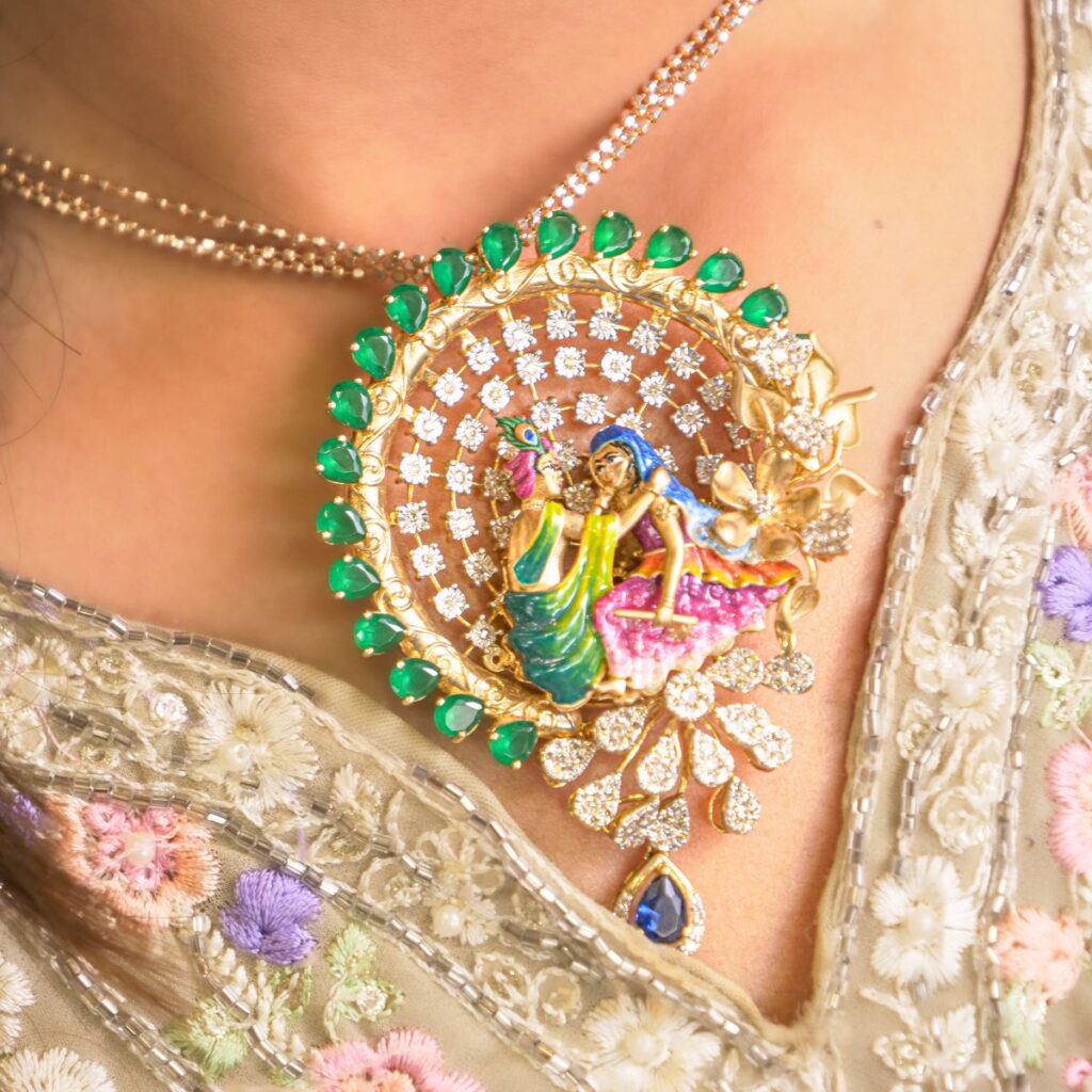Samriddhi-Enchanted-Lord-Radha-Krishna-Pendant
