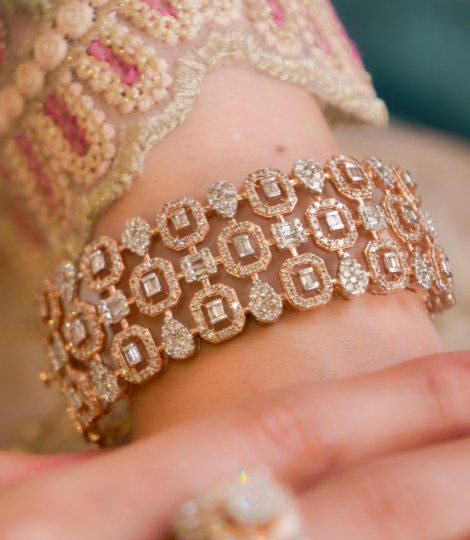 Samriddhi Jewellers - Gold Jewellery in Aligarh